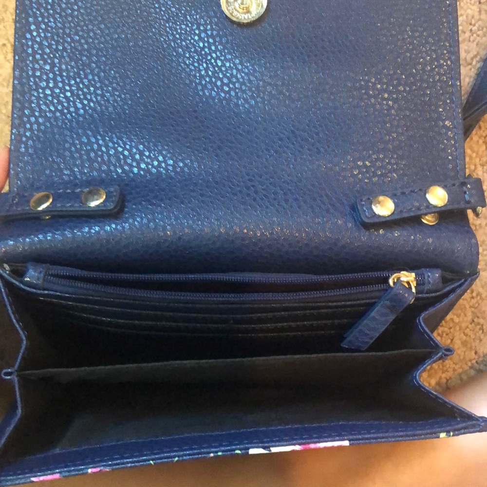 New York and company cross body bag - Picture 3 of 3